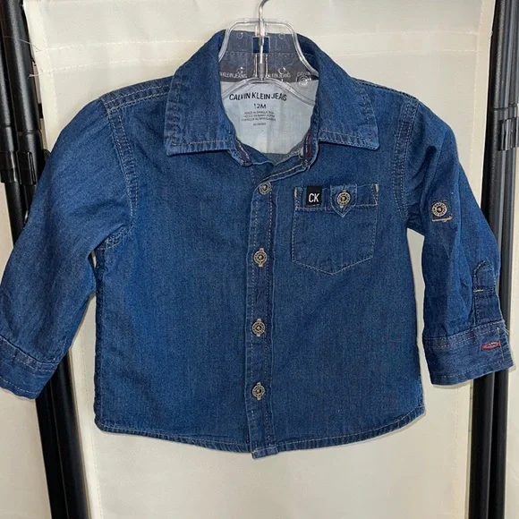 Calvin Klein Denim Button Down Shirt Size 12M EUC - Picture 1 of 11